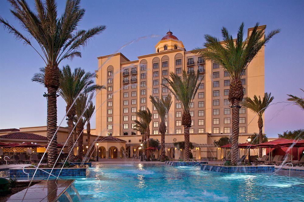 Casino Del Sol 4*
